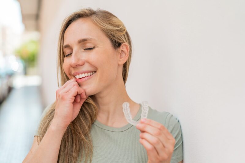 Invisalign Dentist in Des Plaines